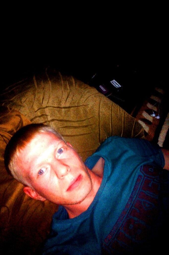  12402097  Tolik, 34 ,    