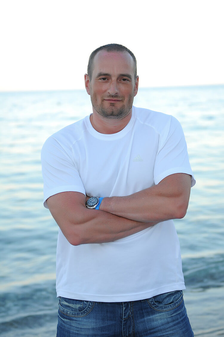  ,   , 48 ,   