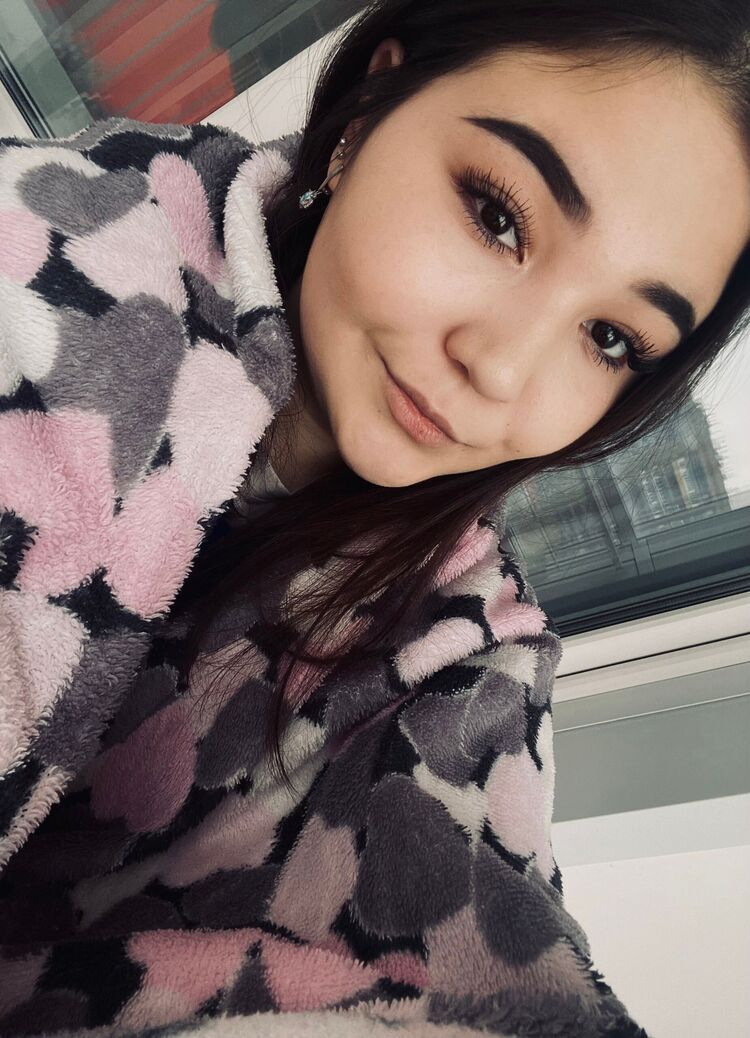  ,   Dasha, 21 ,     , c 