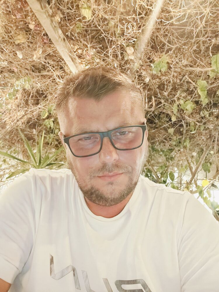  Alanya,   Mikhail, 48 ,   ,   , 
