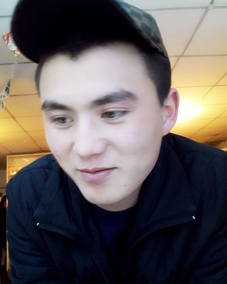 ���� 18749177 ������� �����, 32 ����, ���� ���������� � ������