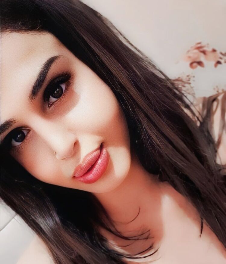  47684287  LEYLA, 27 ,    
