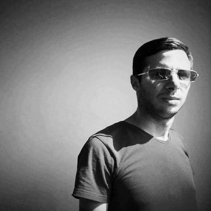  23560057  Arsen, 29 ,    Alfortville