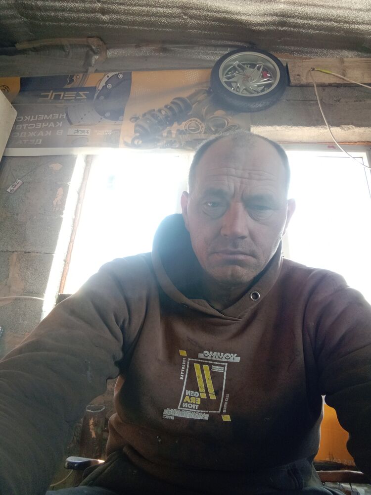  49523677  , 38 ,    
