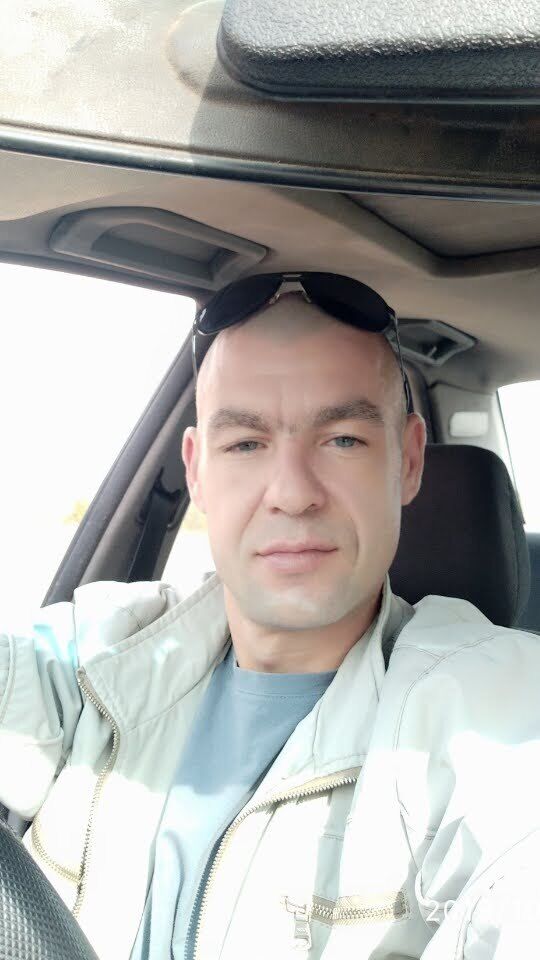  51648747  , 46 ,    
