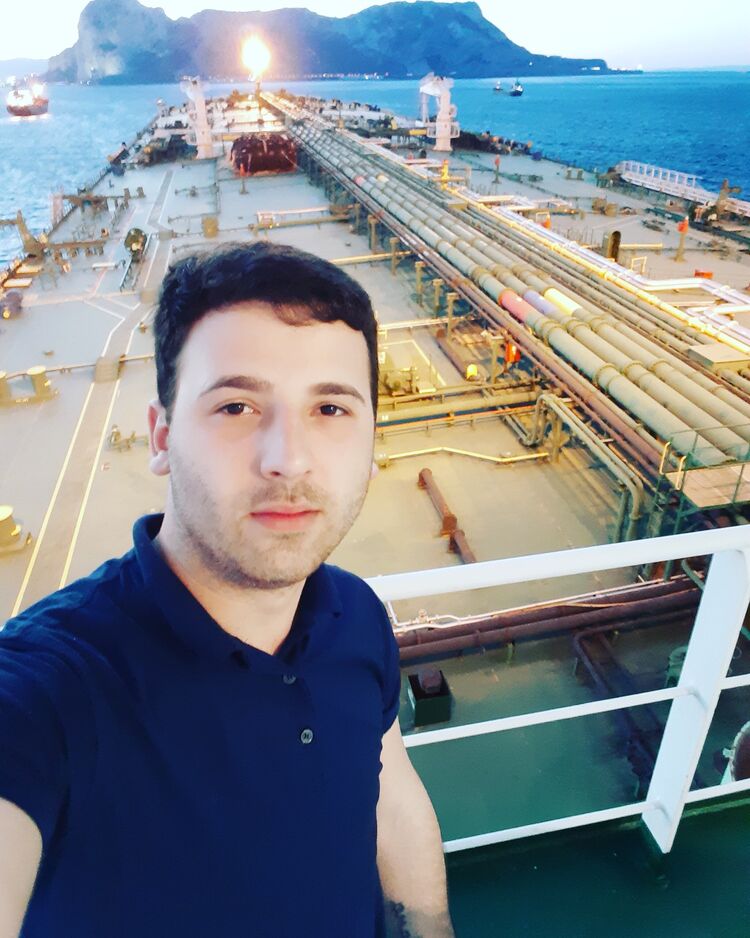  ,   Tornile, 26 ,   ,   