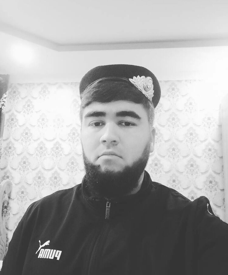  42534787  , 27 ,    