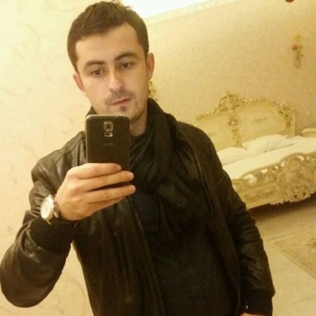  11591367  Tiko, 42 ,    