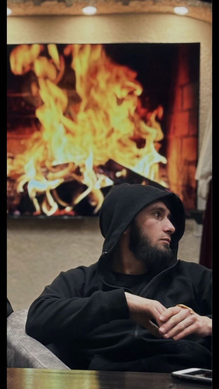  ,   , 24 ,   
