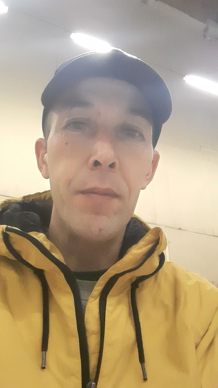  31332867  , 48 ,    