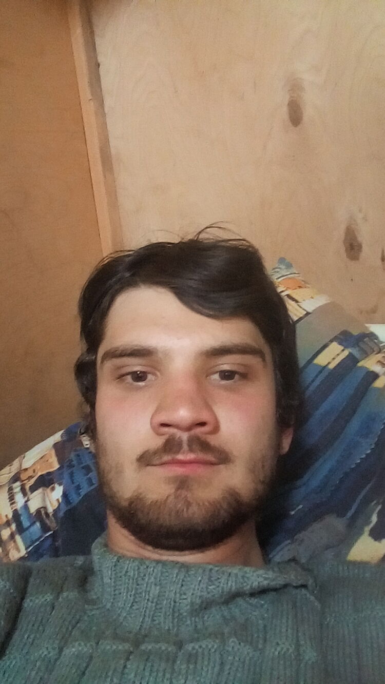  30285537  , 27 ,    