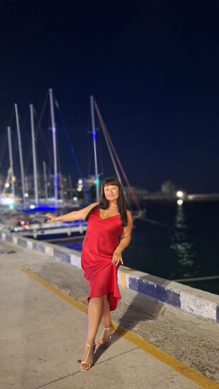  53572977  , 48 ,    -