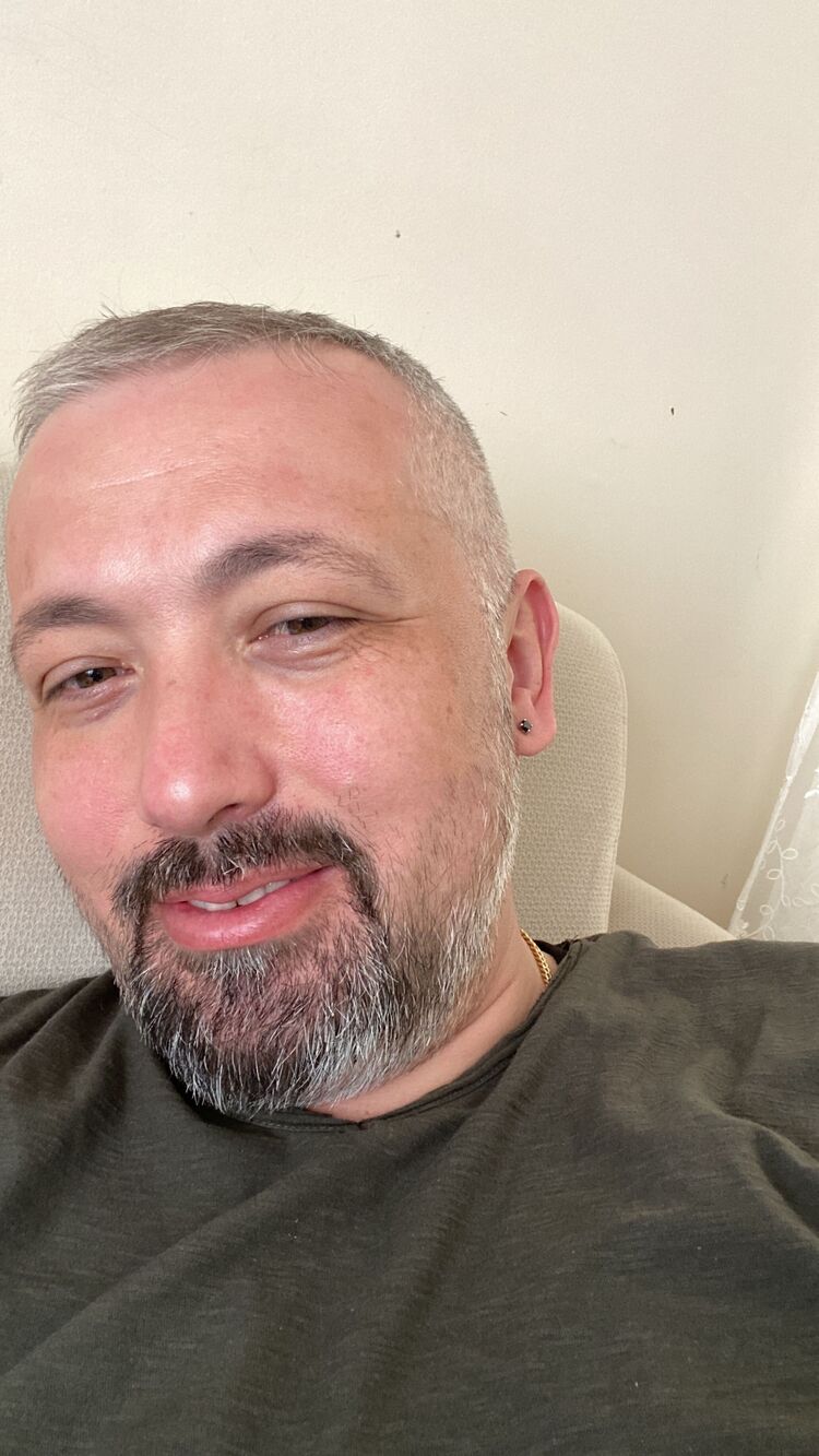  26753437  Vaner, 43 ,    