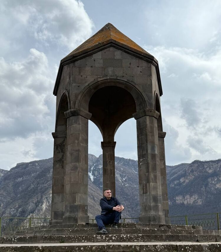 ���� 56319537 ������� Garik, 45 ���, ���� ���������� � �����