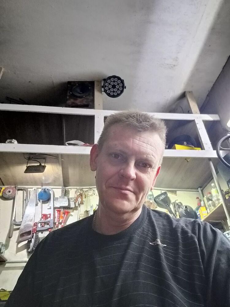  ,   Andrey, 47 ,   c , 