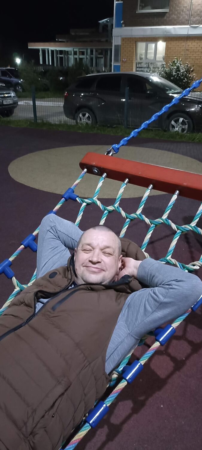  50312927  Nikolay, 55 ,    