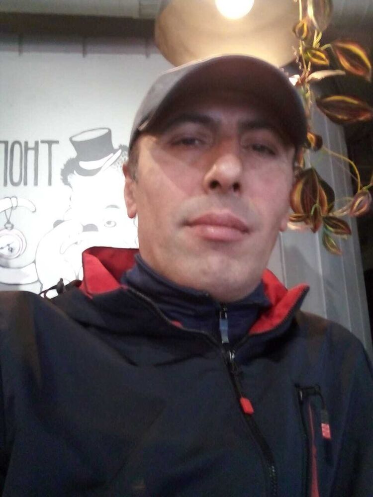  46815047  , 44 ,    