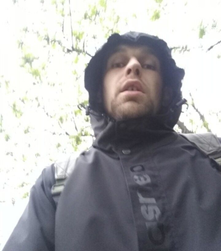  17608217  Sergio, 32 ,    