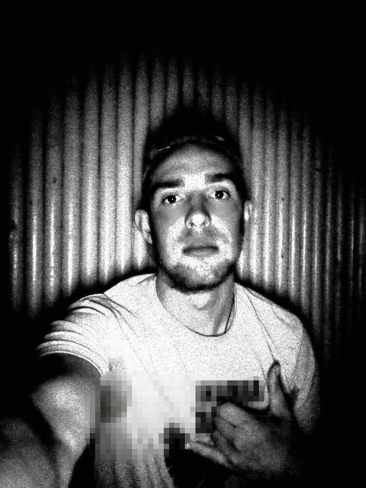 28081257  , 26 ,    -