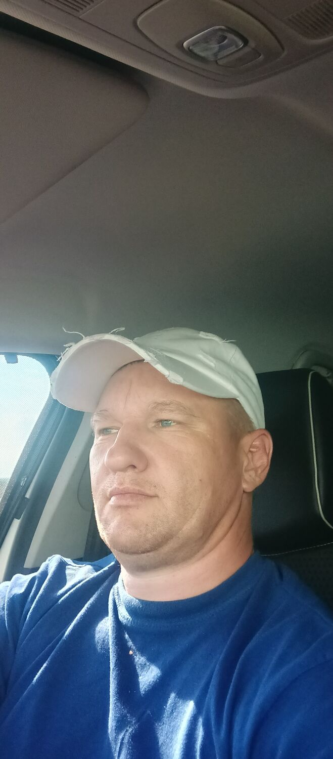 ���� 53997617 ������� Yury, 40 ���, ���� ���������� � ������������