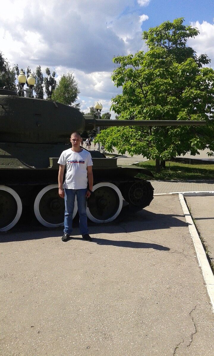  ,   Vladimir, 40 ,   ,   , c , 