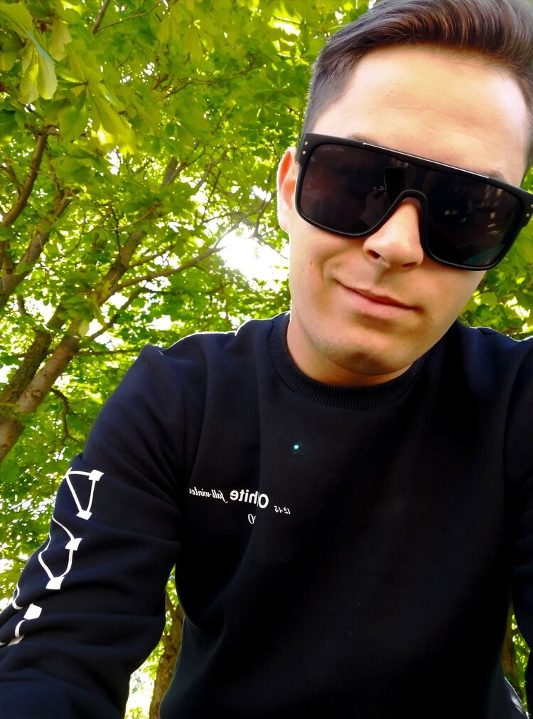  ,   Edison, 27 ,   ,   