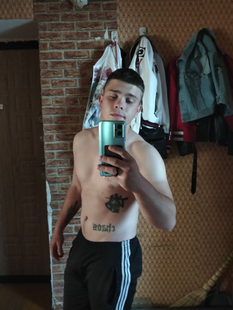  30332737  , 21 ,    