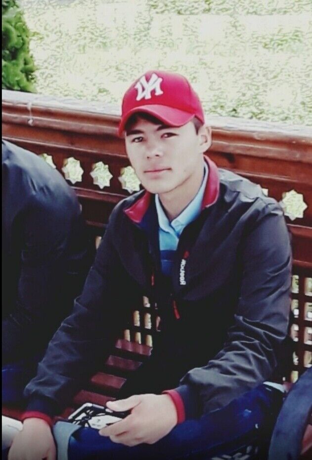  ,   Ali, 25 ,   ,   , c , 