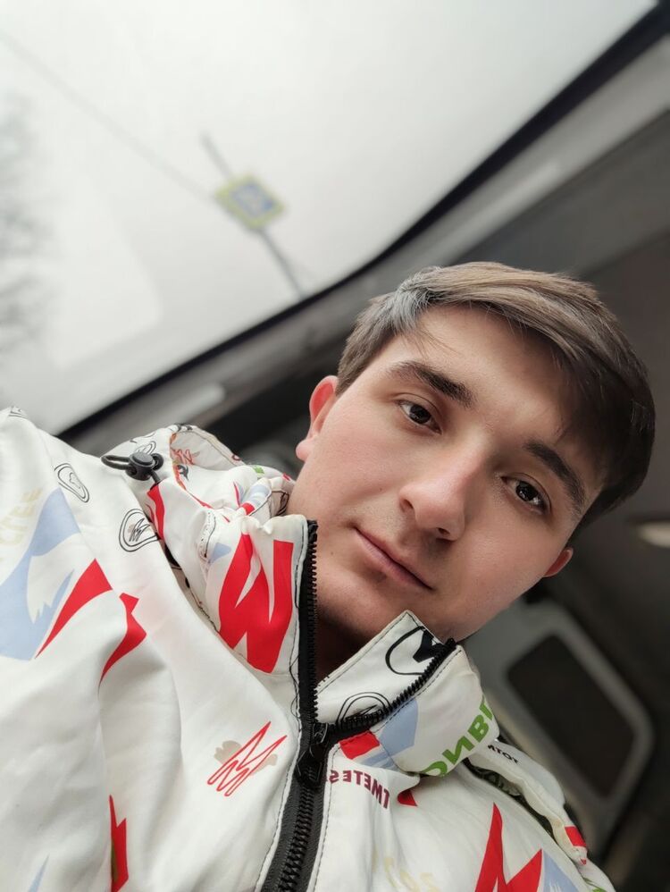  53409257  NODIR, 26 ,    