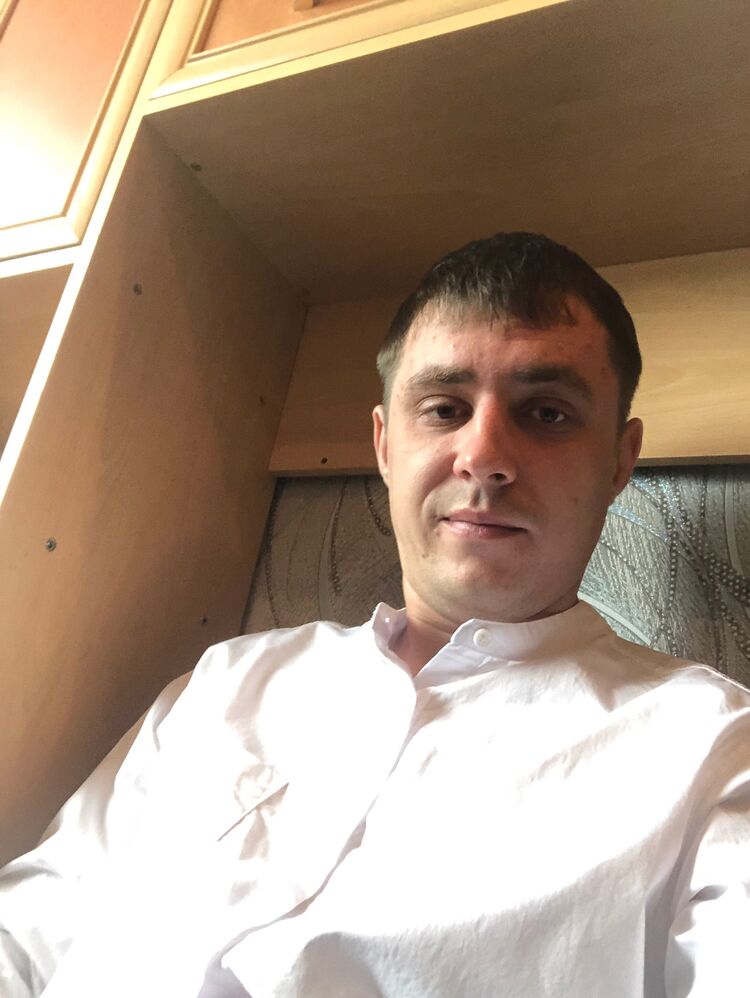  32063867  Aleksandr, 29 ,    
