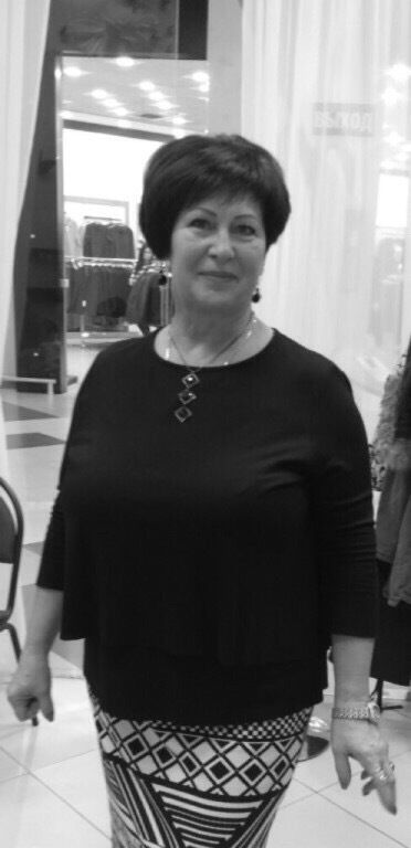  54262877  Olga, 66 ,    