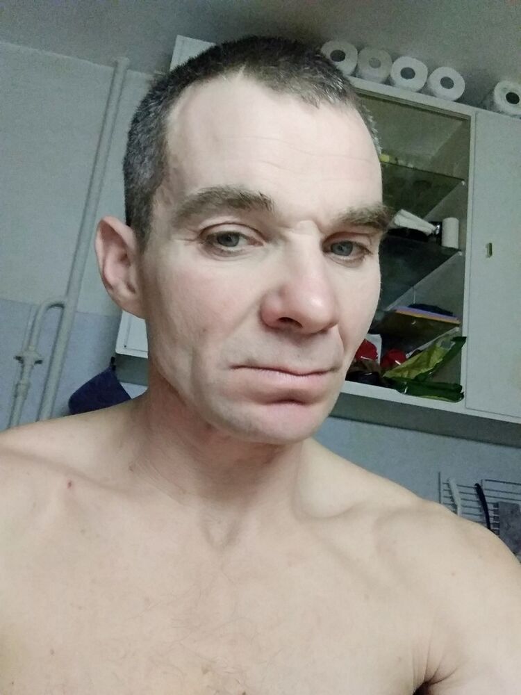  ,   Robert, 48 ,   ,   , c 