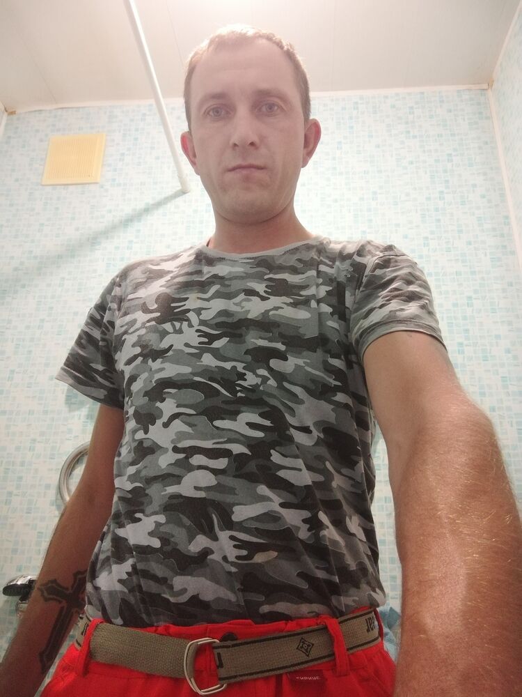  45825087  , 34 ,    