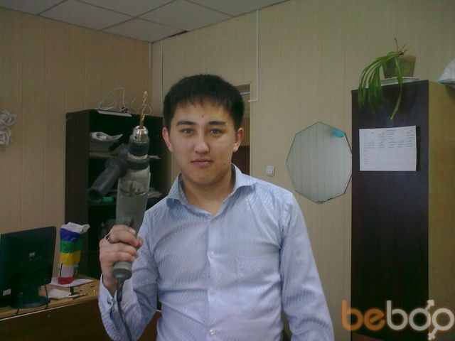  ,   Azat, 38 ,  