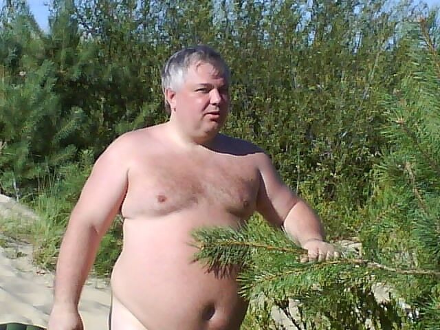  ,   Sergio, 52 ,   
