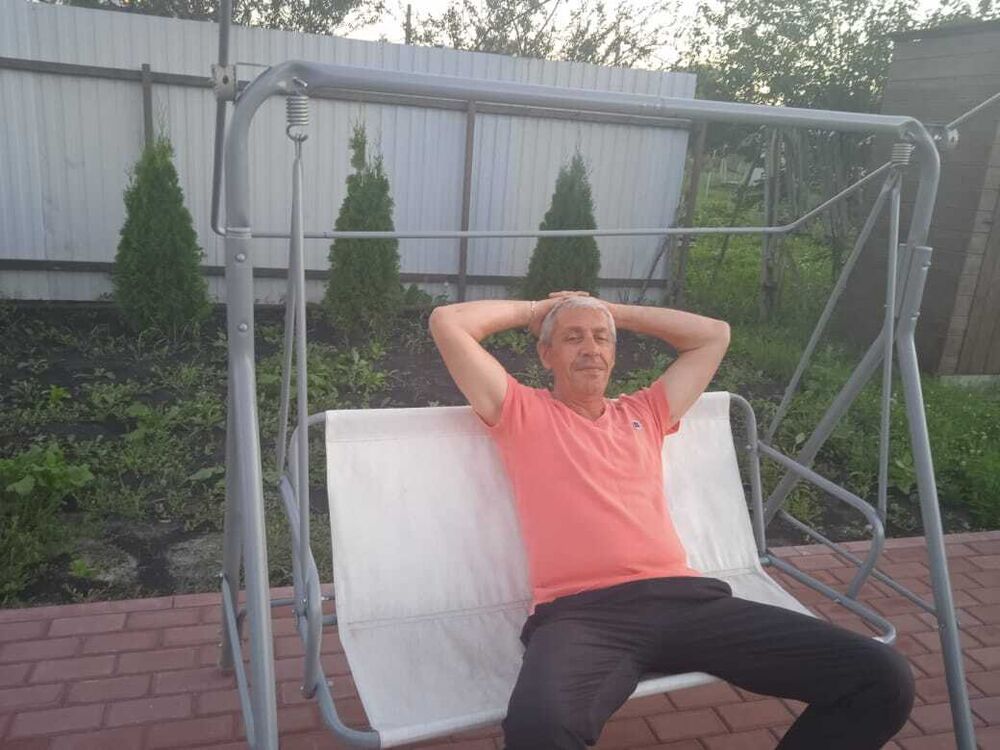  54058937  Mamuka, 55 ,    