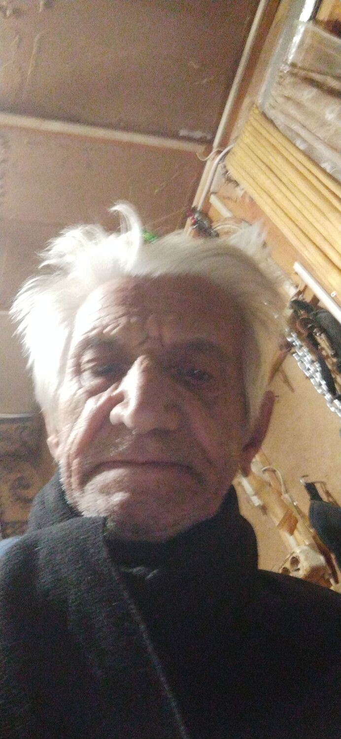  45552617  , 76 ,    