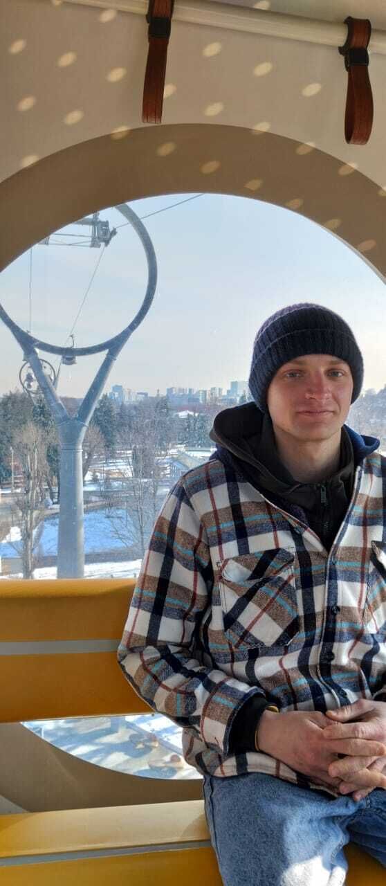  ,   Vlad, 29 ,   ,   