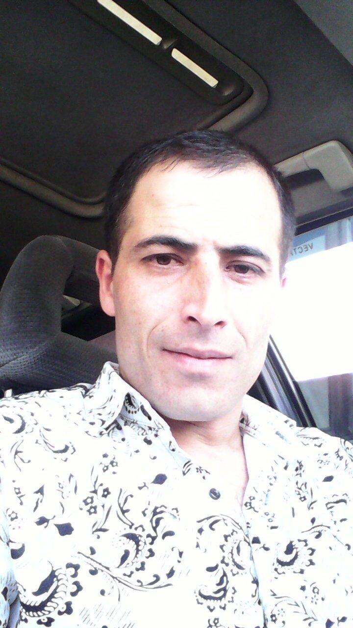  25233297  Rudik, 41 ,    