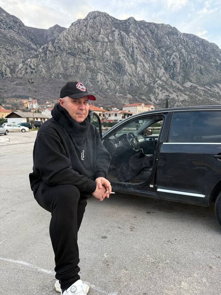  52898617  Igor, 45 ,    Kotor