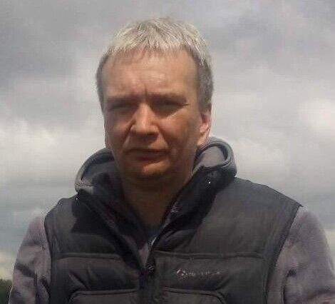  49615497  Sergey, 47 ,    