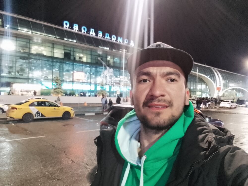  26538727  Mardonbek, 27 ,    