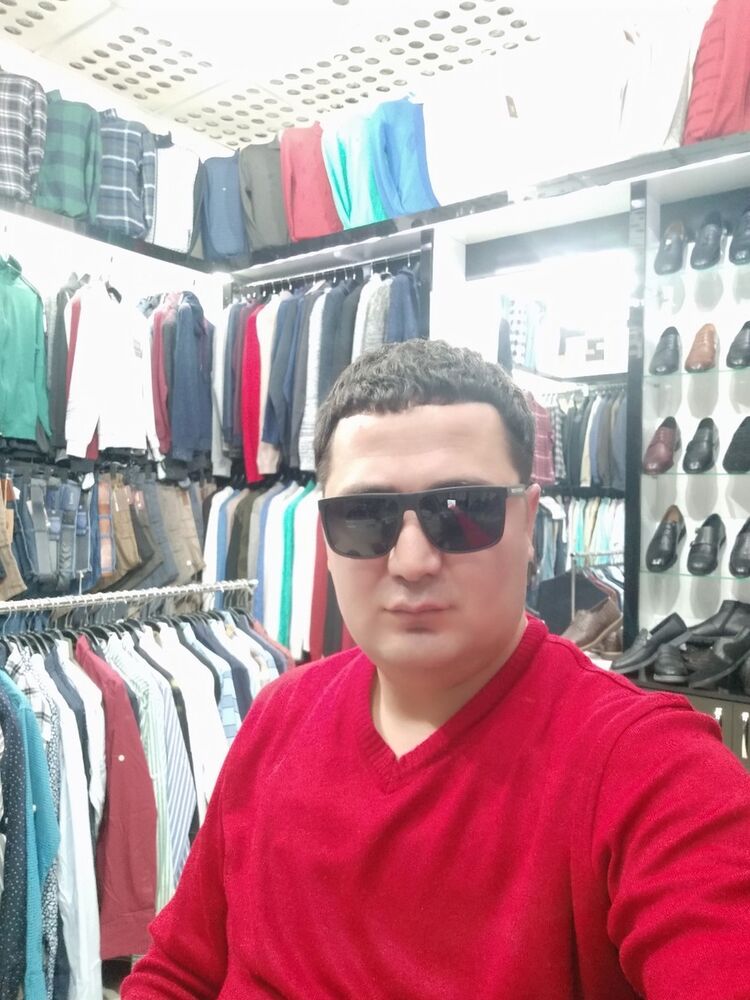 ���� 17562897 ������� BOBURBEK, 36 ���, ���� ���������� � ��������