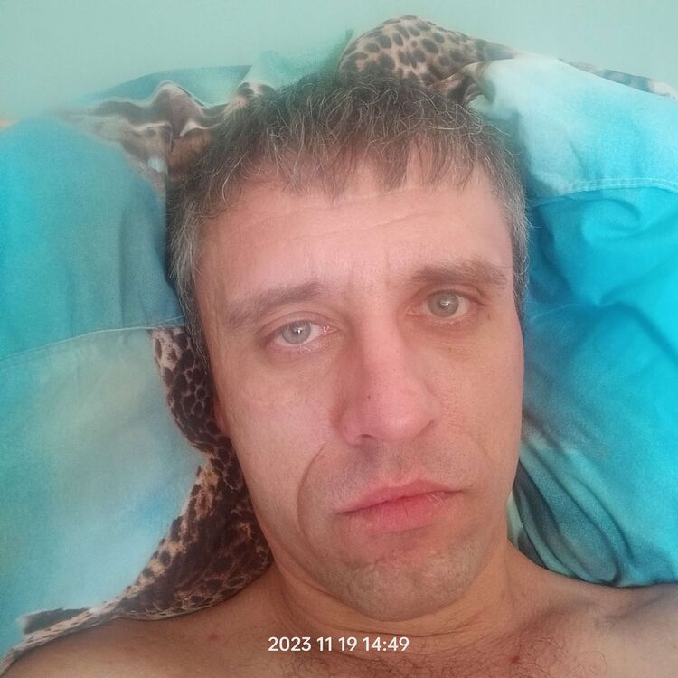  41924597  Gosha, 39 ,    Praha