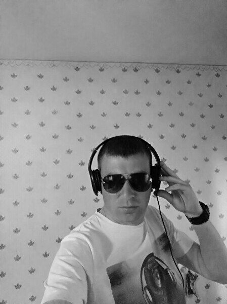  45941077  Oleg, 38 ,    