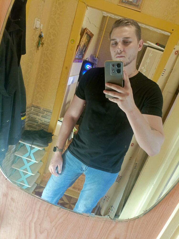  46261707  , 27 ,    