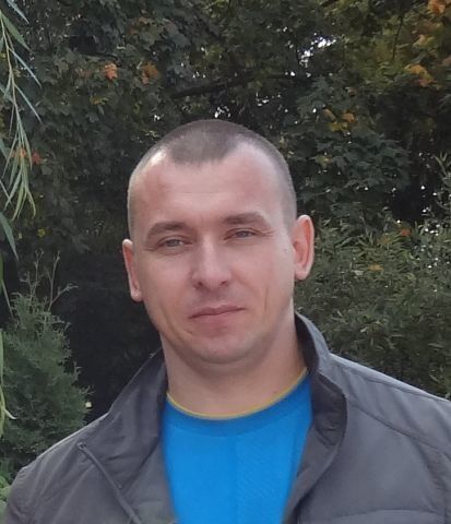  ,   Dimon, 47 ,  