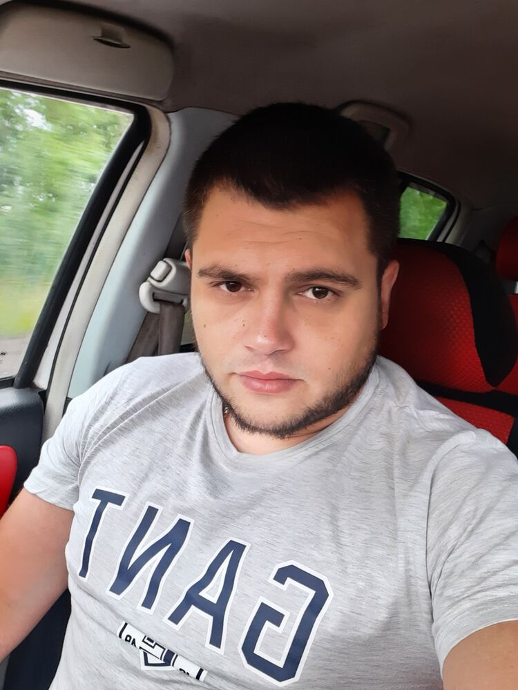  27936457  , 32 ,    