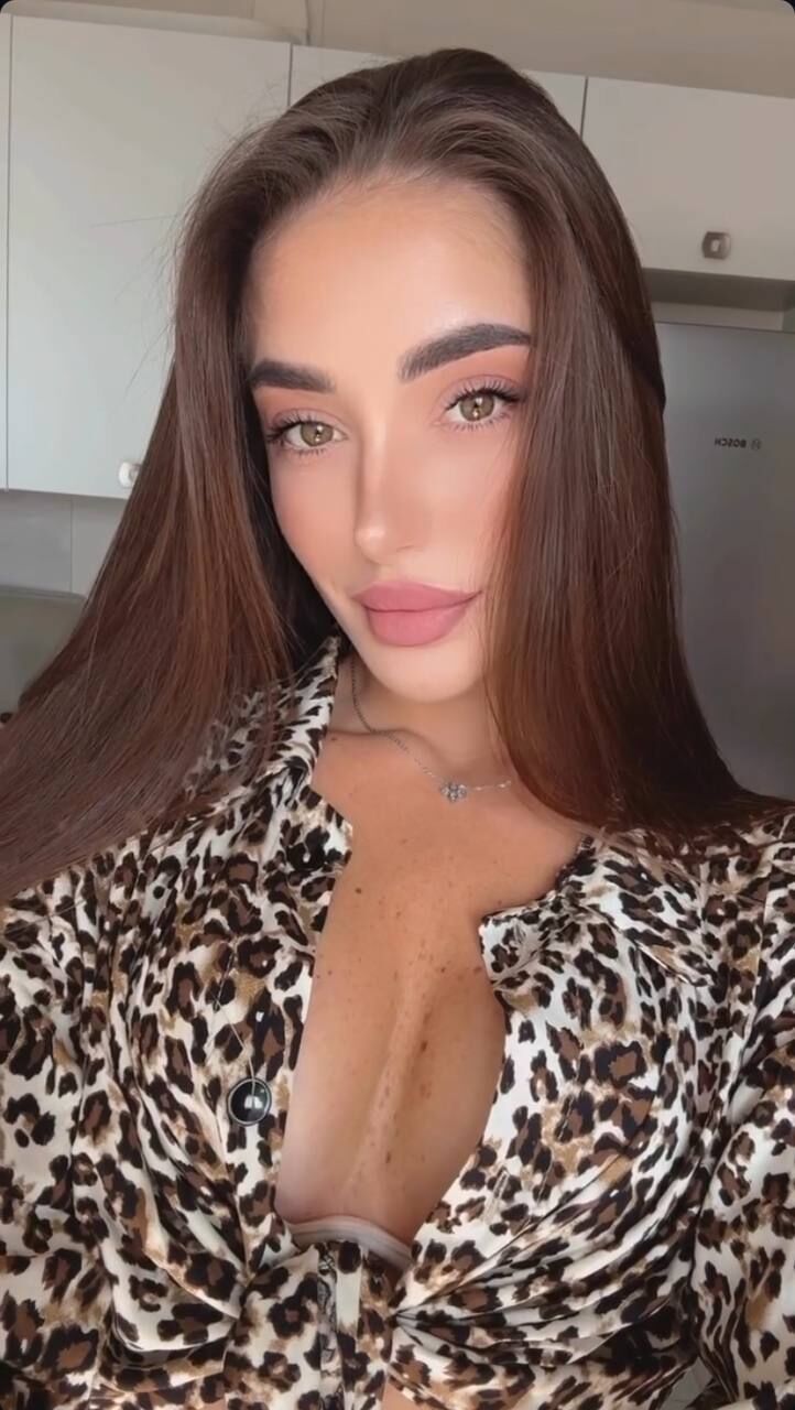  52755667  Vika, 32 ,    