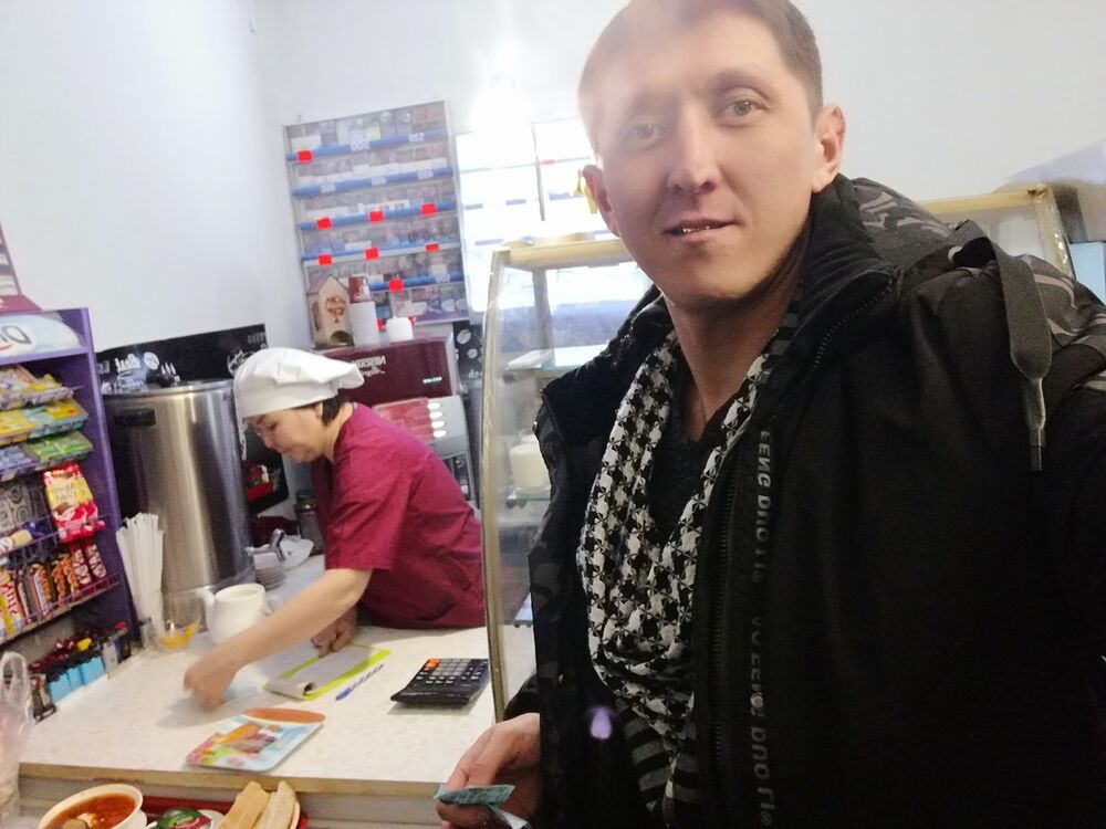  19848757  Timur, 40 ,    